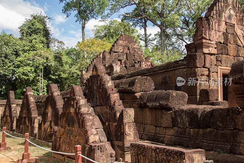 柬埔寨:吴哥建筑群的Banteay Srei庙